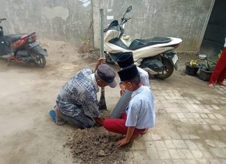 WUJUDKAN SEKOLAH RAMAH LINGKUNGAN, MIS RAUDHATUL HASANAH SENTANG LUNCURKAN PROGRAM BIOPORI DI MUSIM HUJAN