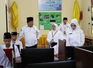 Kakan Kemenag Asahan Pastikan ANBK 2025 di MAN Asahan Berjalan Lancar