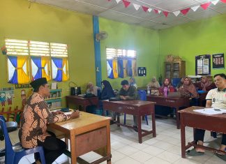 Kepala MIN 10 Asahan Gelar Briefing Bersama Dewan Guru untuk Persiapan Assessment Sumatif Akhir Semester Ganjil