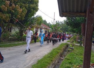 Marching Band Gita Sawita Perguruan Almanaar Meriahkan HUT Lembaga Pendidikan Ar Rahmah Kecamatan Rahuning
