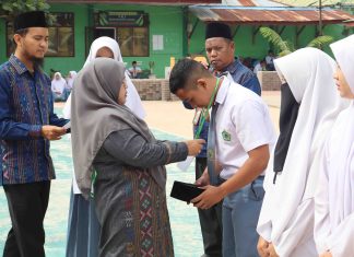 Kepala MAN Asahan Kukuhkan Volunteers Perpustakaan Sebagai Penggerak Literasi Madrasah