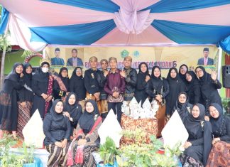 Semarak Hari Guru Nasional dan P5RA MIN 10 Asahan: Kreativitas Siswa Menggema, Apresiasi untuk Guru Mengalir