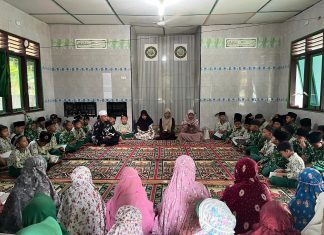 PEMBIASAAN SHOLAT DHUHA DAN MUROJA’AH HAFALAN AL- QUR’AN SETIAP PAGI DI MIS BARY TARBIYAH