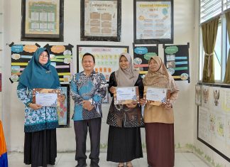 Kepala MIN 7 Asahan Umumkan Hasil Supervisi Guru Saat Penerimaan Rapor