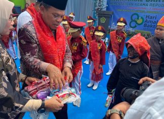 Pocil MIN 10 Asahan Memukau di Tasyakuran Hari Amal Bakti 80