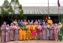 MIN 5 Asahan Gelar Upacara Hardiknas: Perkuat Sinergi Demi Mewujudkan Pendidikan Bermutu